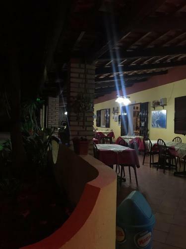 Hostal Europa Rooms And Restaurant