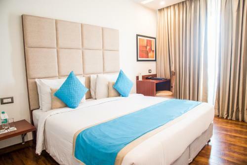 Hotel Ascent Biz