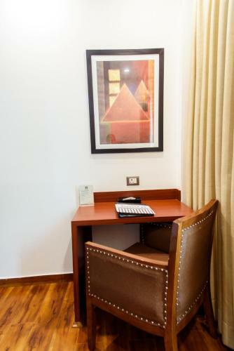 Hotel Ascent Biz