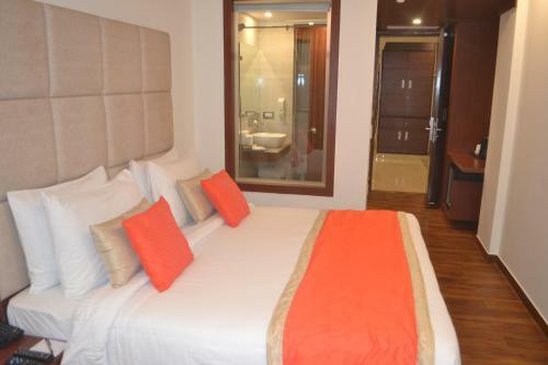 Hotel Ascent Biz