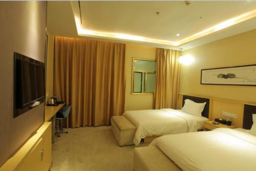 Shenzhen Huadingsheng Hotel