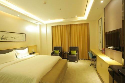 Shenzhen Huadingsheng Hotel
