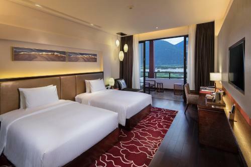 Hotel Hilton Linzhi Resort