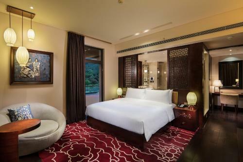 Hotel Hilton Linzhi Resort
