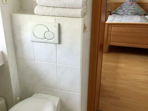Modern Apartment Near Lake In Lirstal