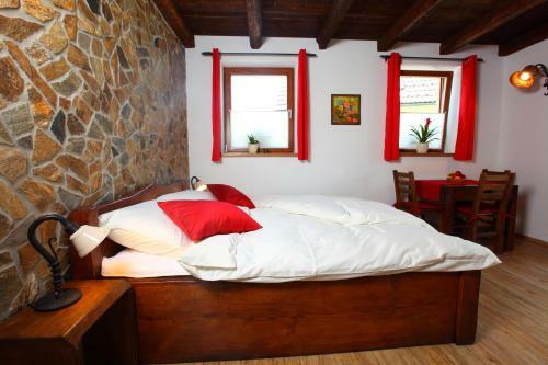 Pod Ponco Apartments