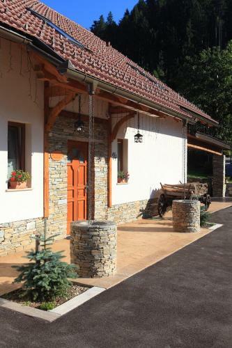 Pod Ponco Apartments