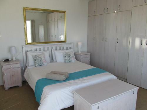 Point Village Accommodation - Hennie Top