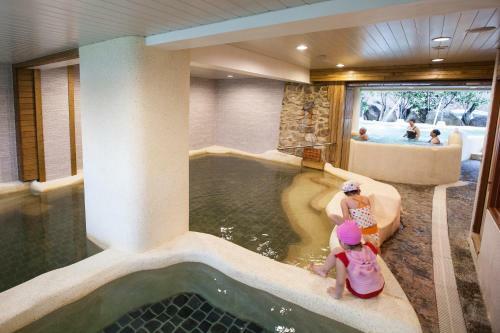 Hua Ge Hot Spring Hotel