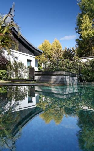 Elite Spring Villas