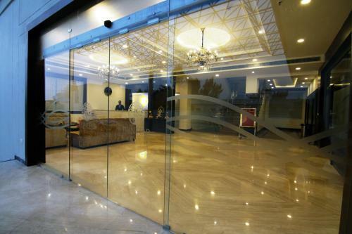 Hotel One Earth Trinetar