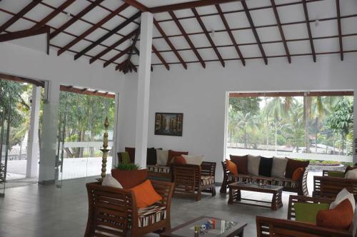 Hostal Aarya Hotel
