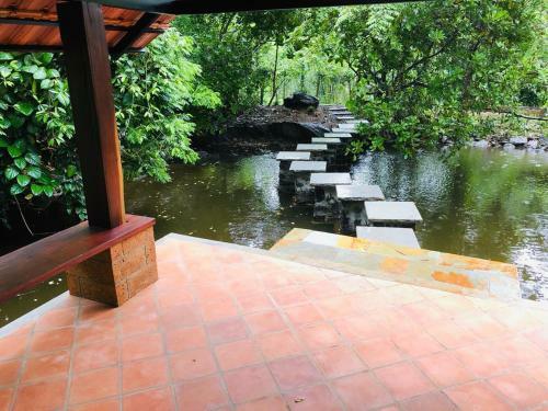 Hotel Le Candles Resort