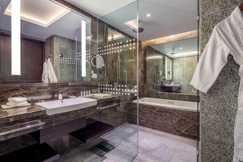 Hotel Le Meridien Dhaka
