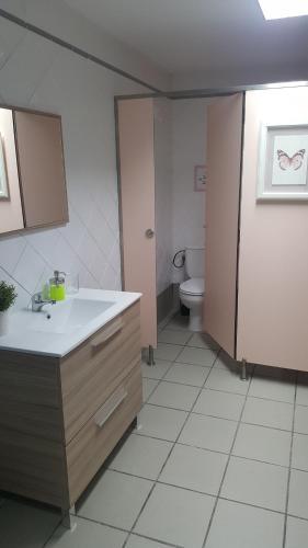 Ciw Hostel