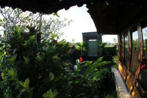 Villa Gede Batulumbang