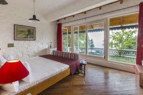 Hotel Bara Bungalow Gethia, Nainital - A Rosakue Collection