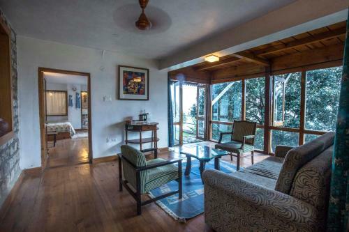 Hotel Bara Bungalow Gethia, Nainital - A Rosakue Collection