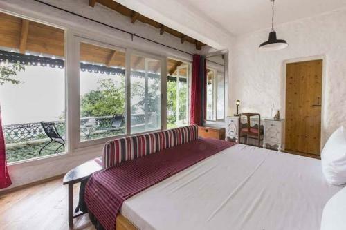 Hotel Bara Bungalow Gethia, Nainital - A Rosakue Collection