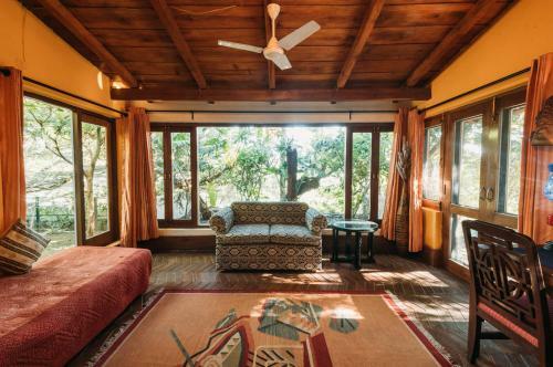Hotel Bara Bungalow Gethia, Nainital - A Rosakue Collection