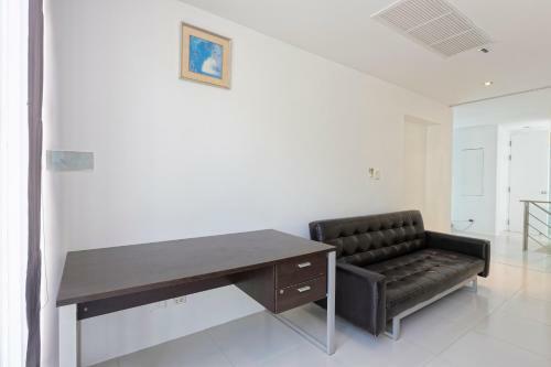 Villa The Lantern Marina Residences Phuket