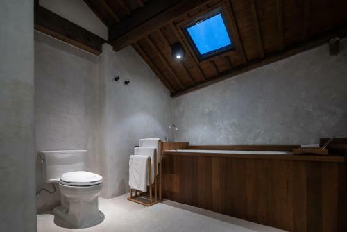 Hostal Huanghsan Su House