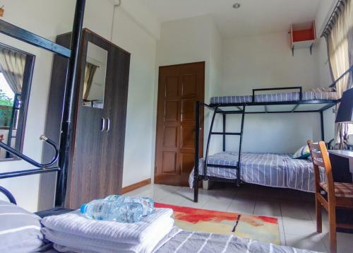 Poni Homestay