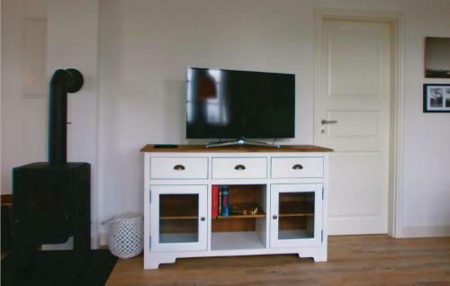 Holiday Apartment B�rgerende With A Fireplace 06