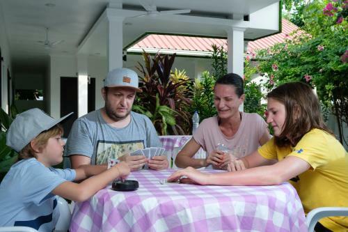 Hostal Athiriveli