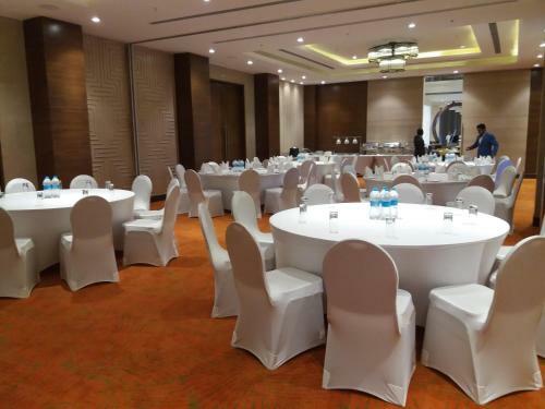 Hotel Oaks Bodhgaya