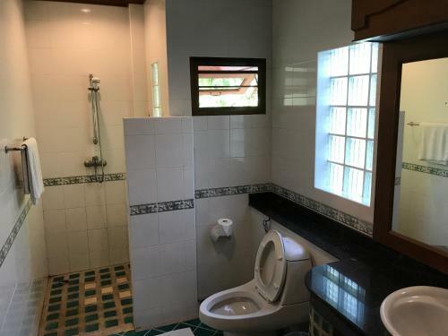 Kata Mountain View Villa