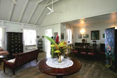 Villa Pointe Baptiste Estate