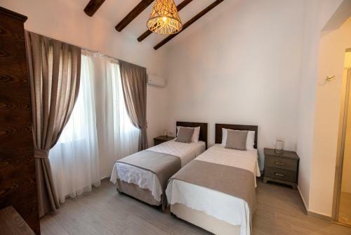 Z Exclusive Hotel And Villas