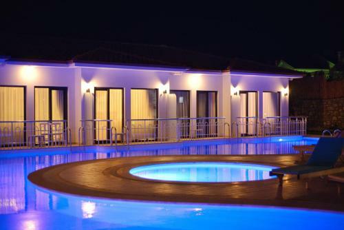 Z Exclusive Hotel And Villas