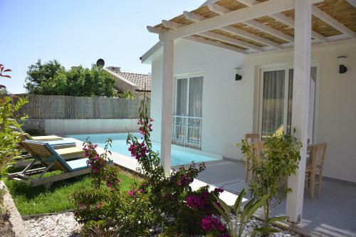 Z Exclusive Hotel And Villas
