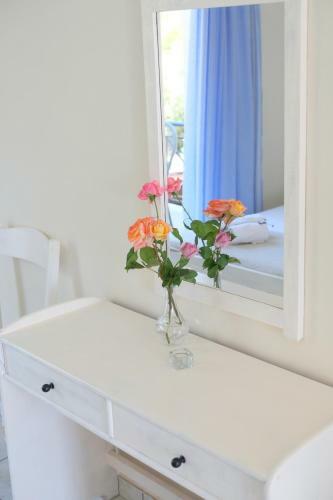 Aparthotel Kapougiati Studios