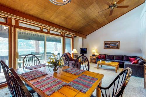 Donner Lake Retreat
