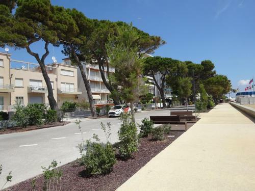 Villa Aprilia With Thermal Spa Pool
