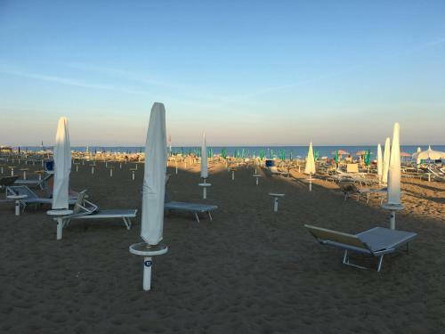 Villa Aprilia With Thermal Spa Pool