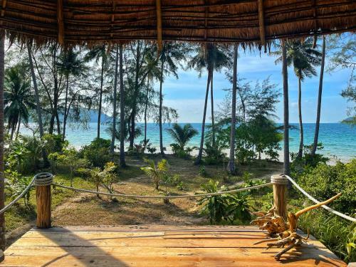 Hostal Lonely Beach