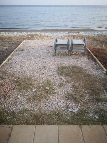 Sandy Beach House No.z2