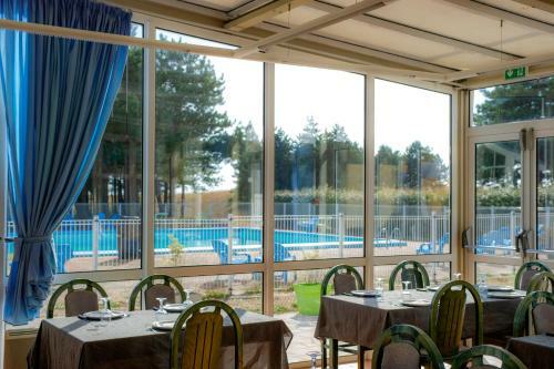 Hotel Le S�n�quet