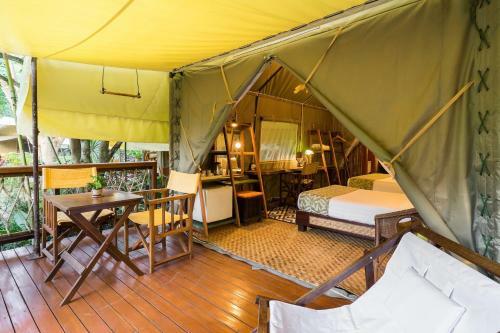 Hintok River Camp