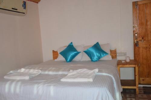 Hotel Omkar Beach Bungalow