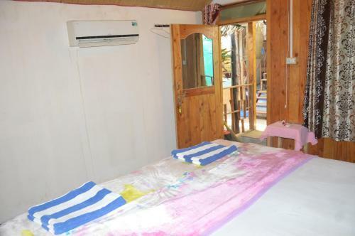 Hotel Omkar Beach Bungalow