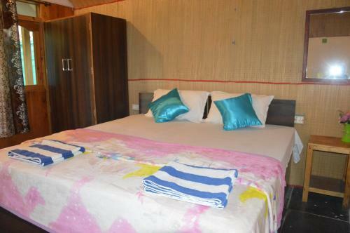 Hotel Omkar Beach Bungalow