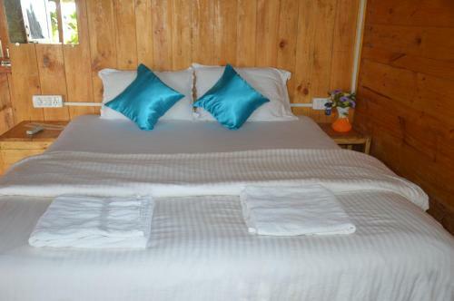 Hotel Omkar Beach Bungalow