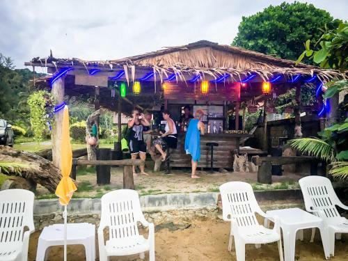 Hotel Lanta Mermaid Beach Front Resort