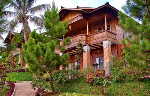 Jambuluwuk Convention Hall & Resort Puncak