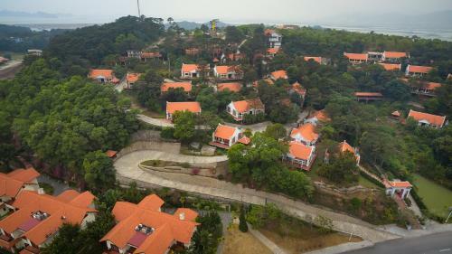 Hotel Tuan Chau Resort Ha Long